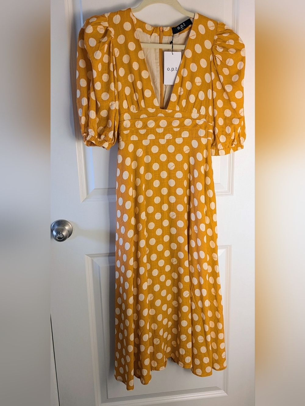 OPT Orange Cream Polka Dot Midi Dress Deep V Neck Empire Waist Size M Brand new